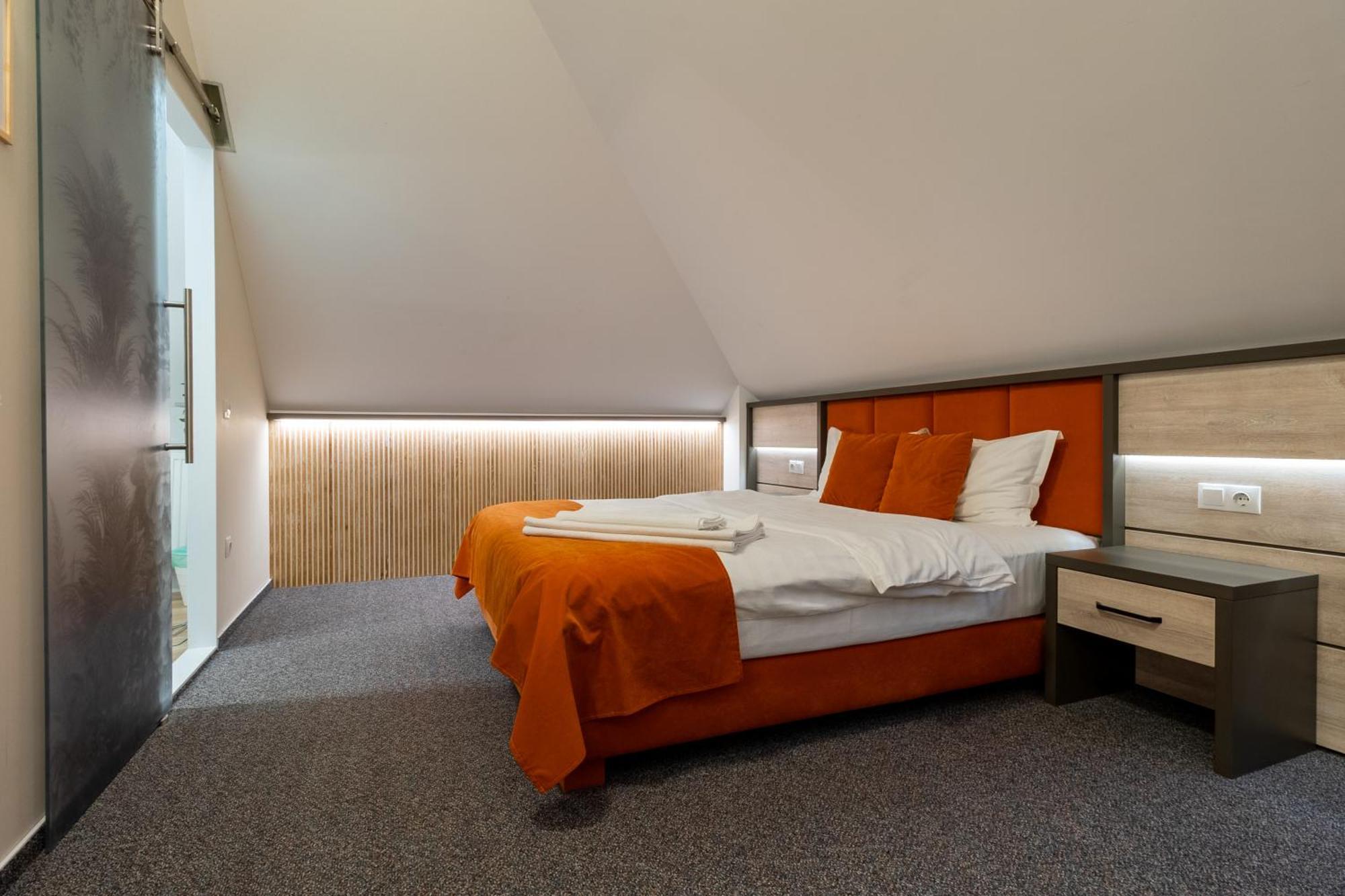 Hotel Loft By Lumiere Sibiu Exterior foto